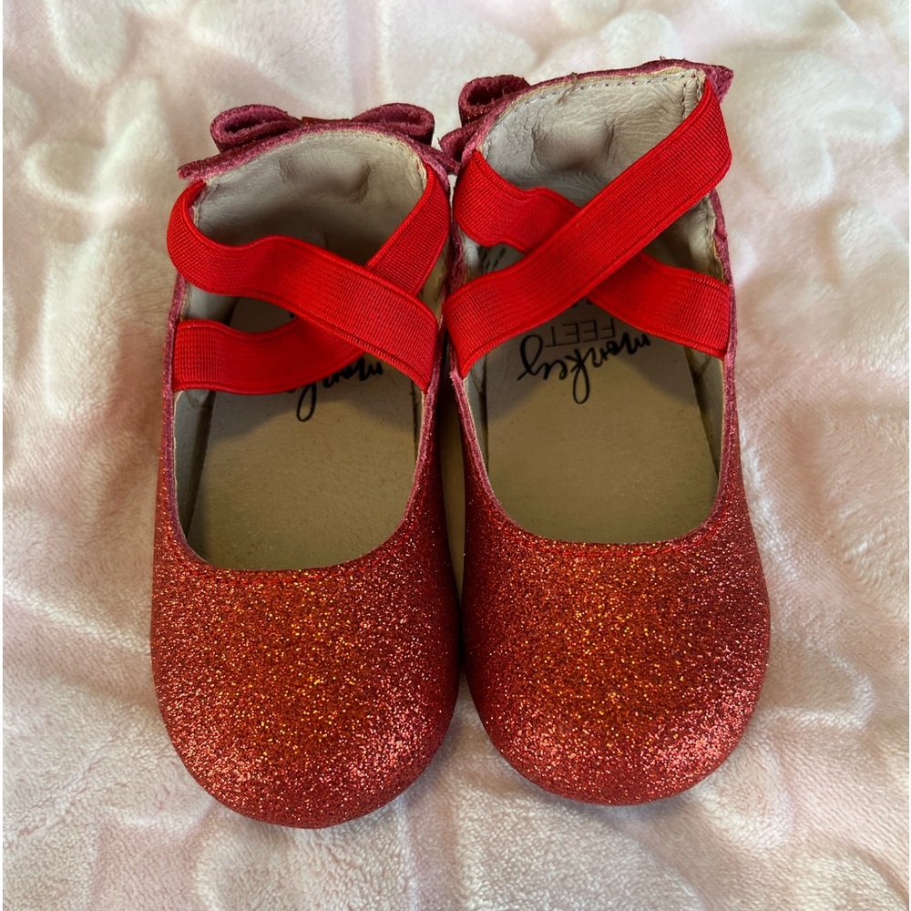 ❤️❤️Red sparkle monkey feet❤️❤️